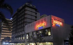 Cresta Jameson Hotel